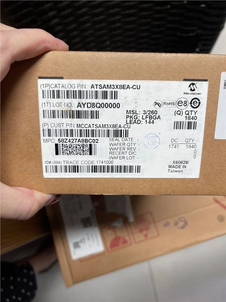 Brand New Original Authentic Electronic Components Original P1013AP13 Chip